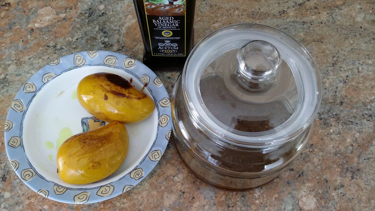 Pickled Mango Bafenu
